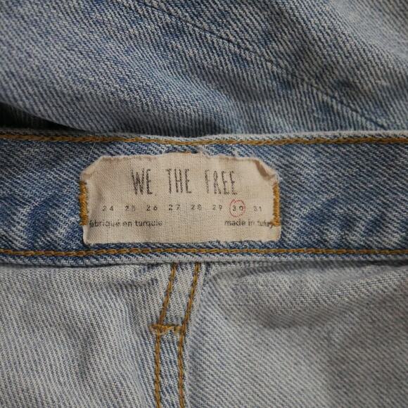 We the Free People Jeans Womens Size 30 Blue Distressed Ripped Cut-off Denim - Picture 5 of 6